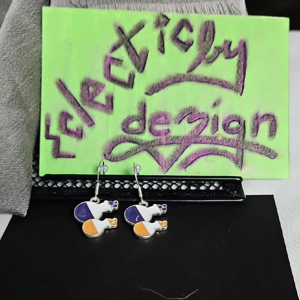 🧪 Witchy Potion Bottle Enamel Dangle Earrings - Halloween 365